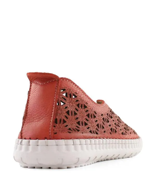 BUENO ZOOM CASUAL SHOE
