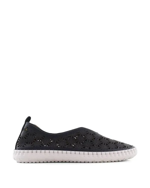 BUENO ZOOM CASUAL SHOE
