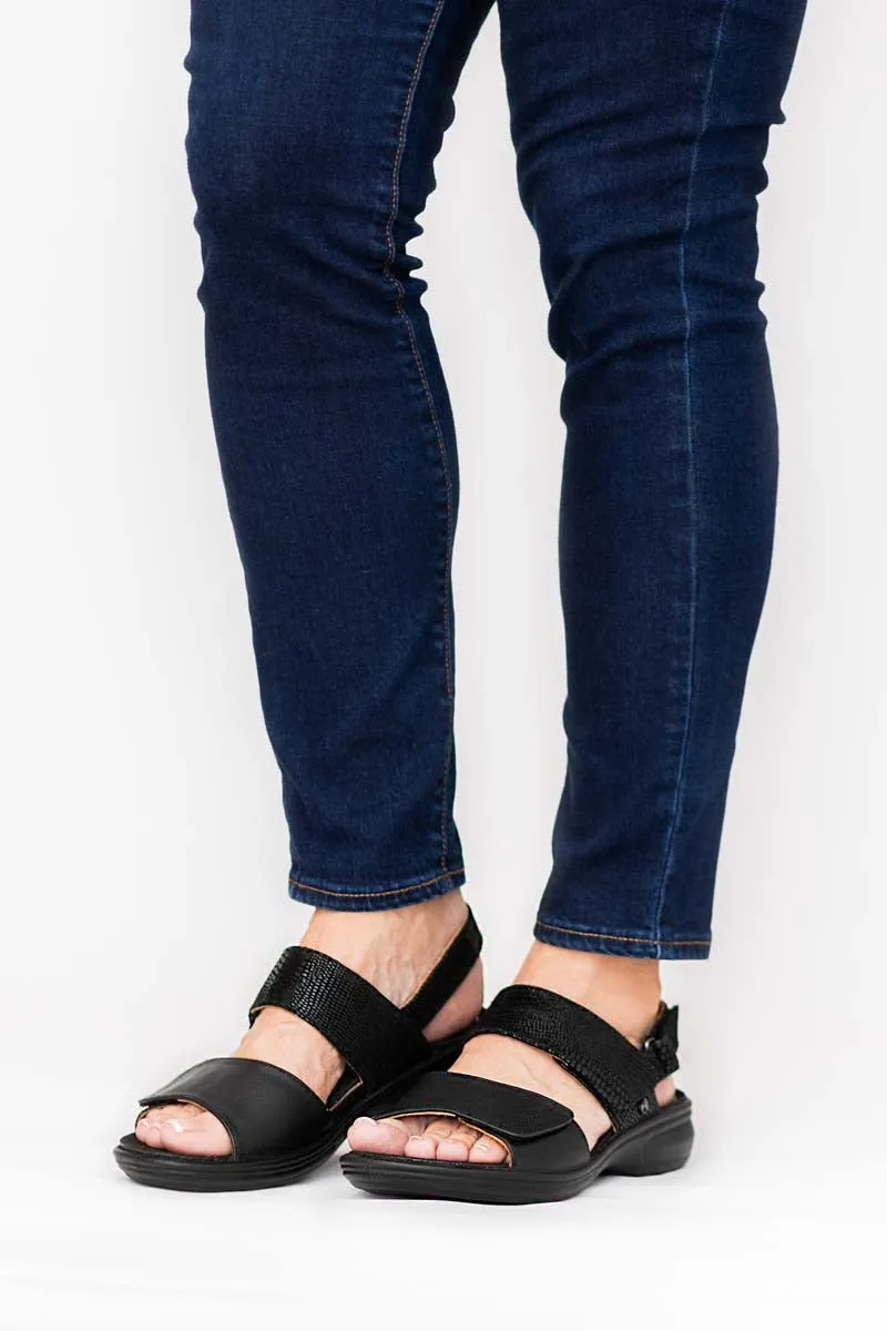 Revere Como Women Sandals In Black Lizard