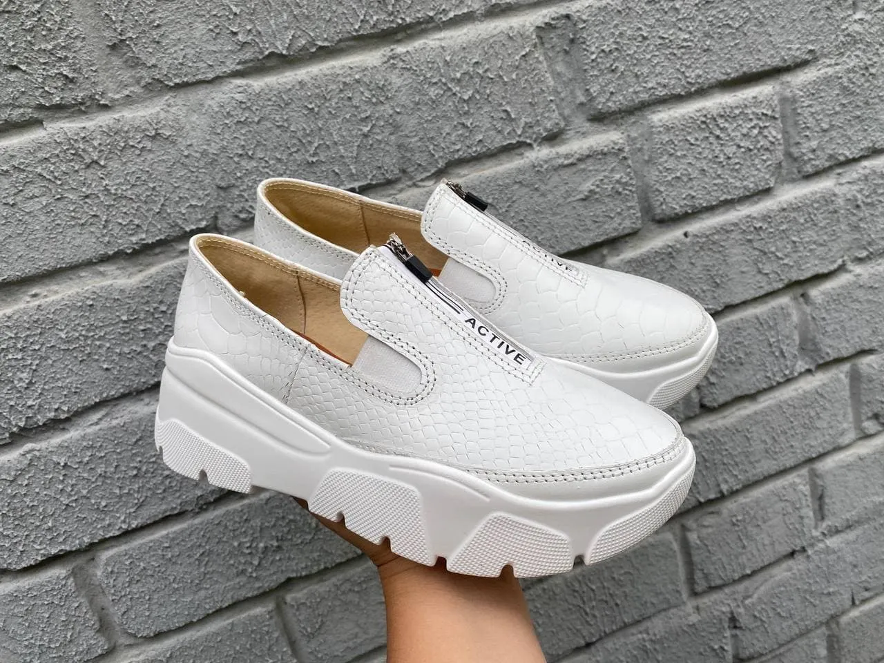 Women Leather Slip Ons 1543 Casual Shoes White